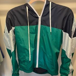 Zip up windbreaker, Zine brand